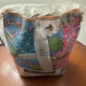 Fresh Blooms: Brand New Dooney & Bourke Spring Bucket Bag